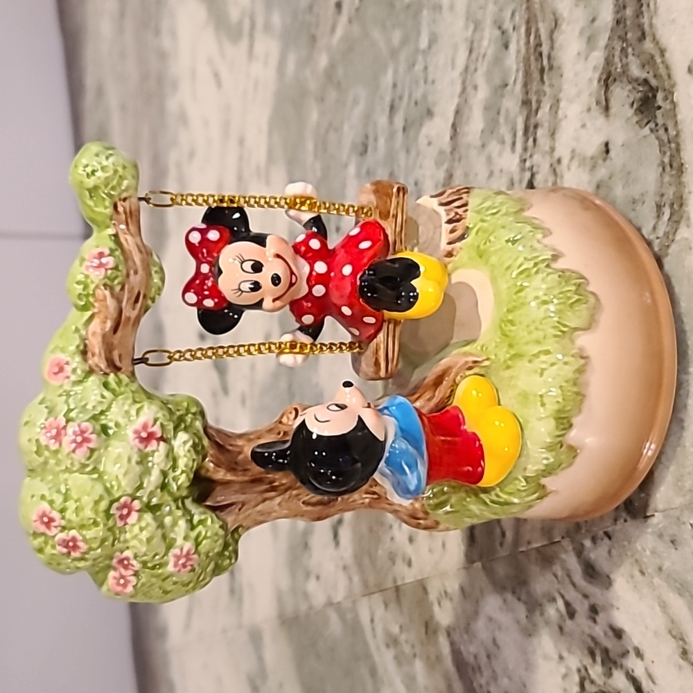 Enesco Disney Mickey & Minnie Musical Multi-Action Swing from Disney Japan